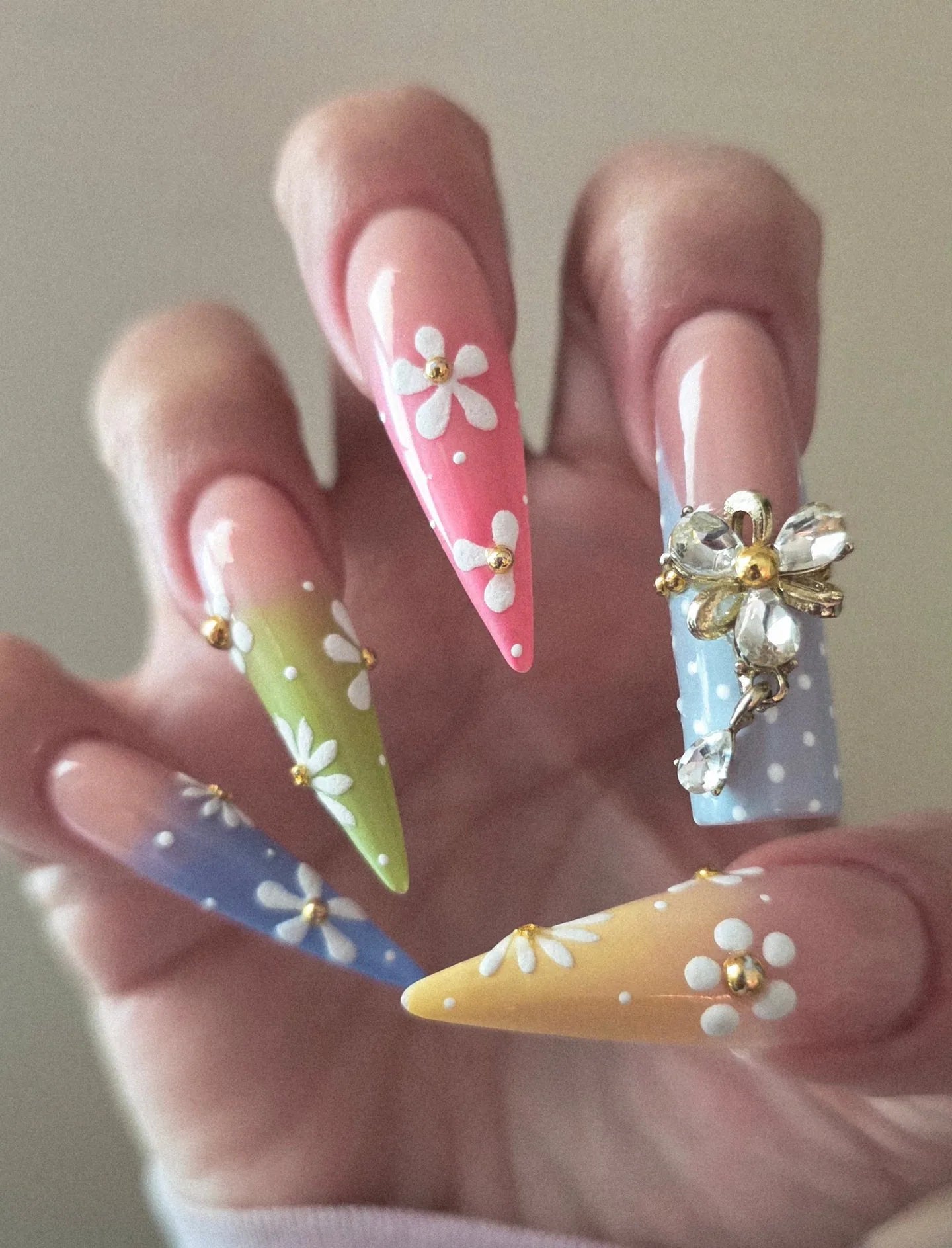 Colorful handmade floral press-on nails